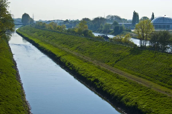 Ren Herne Canal Nehir Emscher Oberhausen Görünümü — Stok fotoğraf