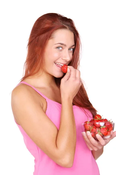 Mujer Joven Comiendo Fresas — Foto de Stock