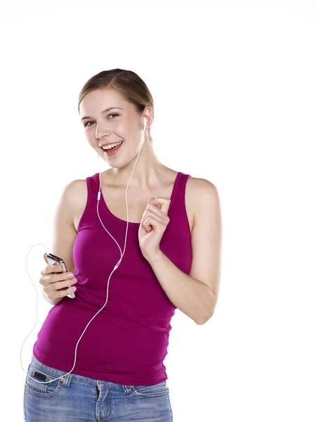 Jonge Vrouw Luistert Naar Muziek Met Haar Mp3 Speler Dansen — Stockfoto