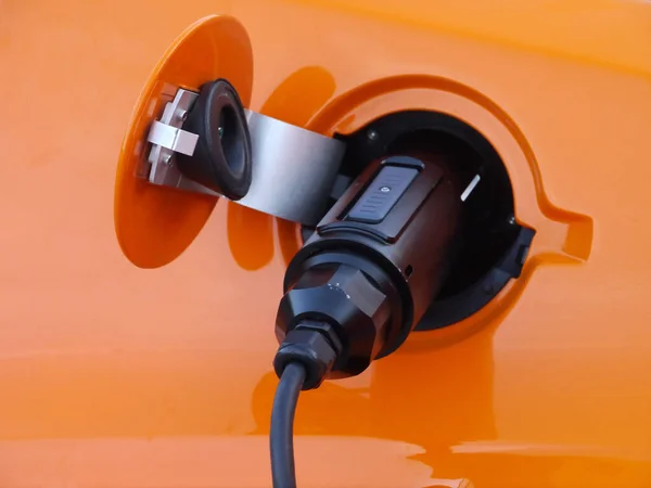 Elektrisk Orange Pump Väggen — Stockfoto