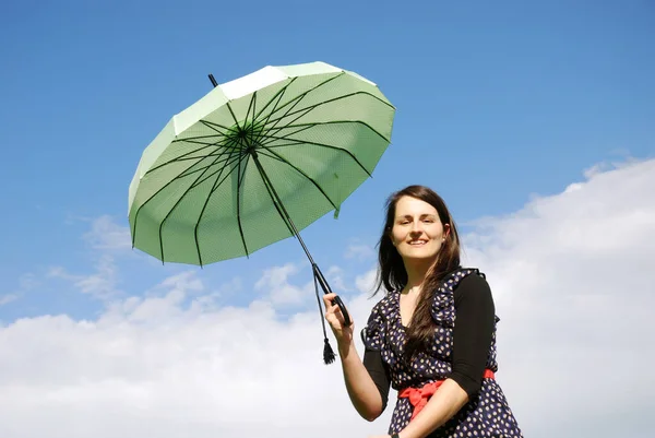 Mujer Joven Con Paraguas Parque — Foto de Stock