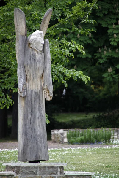 Statue Eines Engels Park — Stockfoto