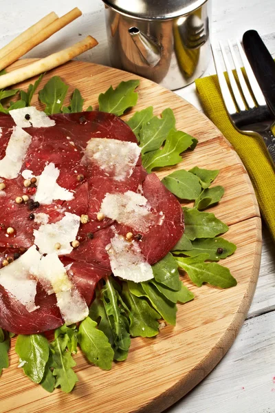 Salada Com Presunto Queijo — Fotografia de Stock