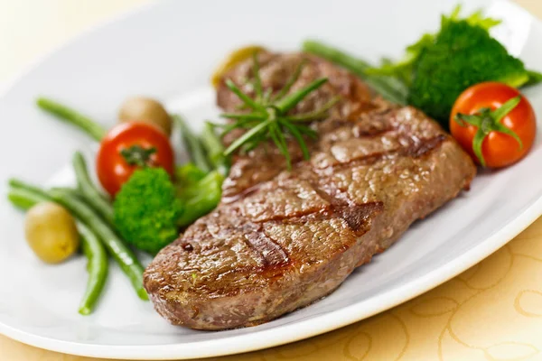 Biftek Lezzetli Yemeği — Stok fotoğraf