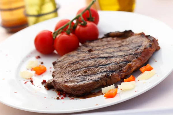 Rumpsteak Leckeres Fleisch — Stockfoto