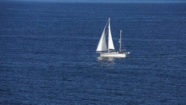 Zeilschip Boot Het Water Vaartuigtransport — Stockfoto