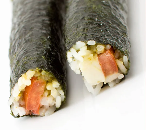 Maki Sushi Pomidorami Mozzarellą Jako Przykład Dla Kuchni Crossover — Zdjęcie stockowe