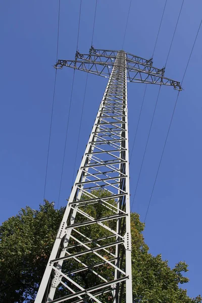 Högspänningsledningar — Stockfoto