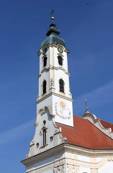 Szenischer Blick Auf Die Christliche Kirchenarchitektur — Stockfoto