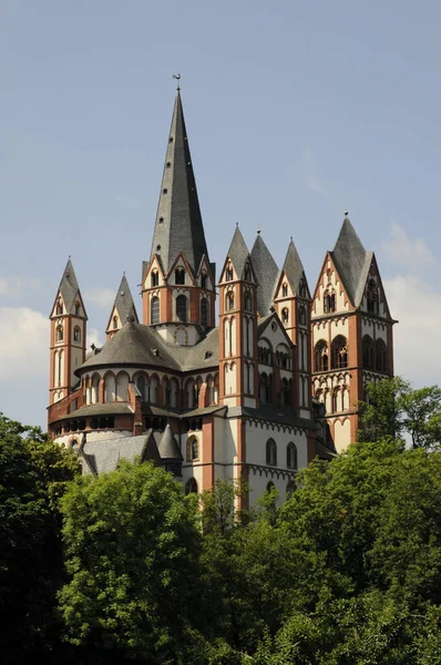 Vacker Utsikt Över Majestätisk Katedral Arkitektur — Stockfoto