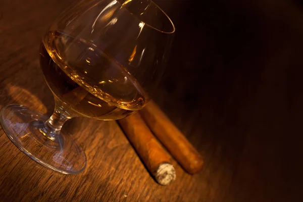 Typical Havana Cigars Pure Whiskey Drink Background — Stock Photo, Image