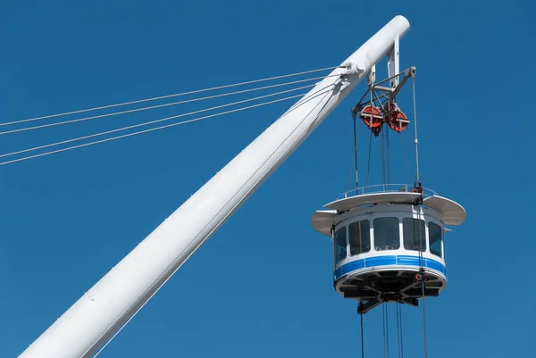 热那亚港湾的全景升降机 — 图库照片