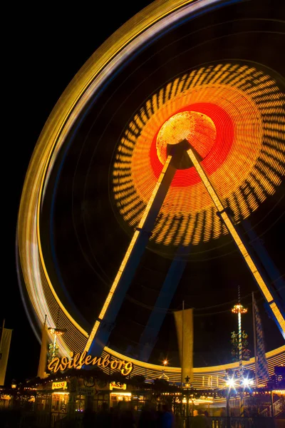 Gigante Gigante Gigante Roda Carrossel Parque Diversões — Fotografia de Stock