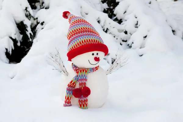 Snowman Decorado Con Bufanda Campana Invierno — Foto de Stock