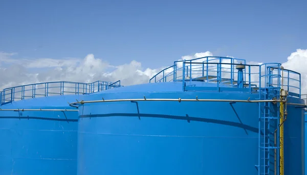 Tanques Armazenamento Gás Azul — Fotografia de Stock