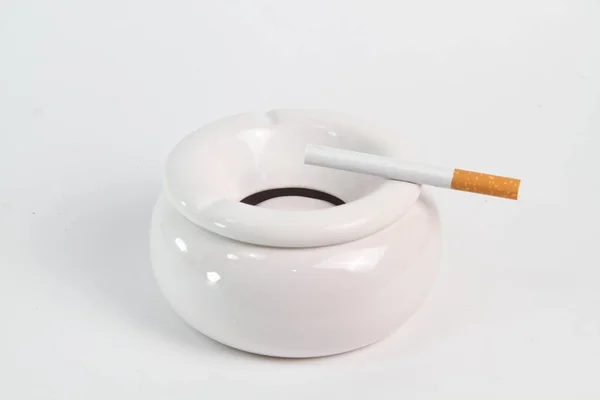 Cinzeiro Cigarro Fumando Insalubre — Fotografia de Stock