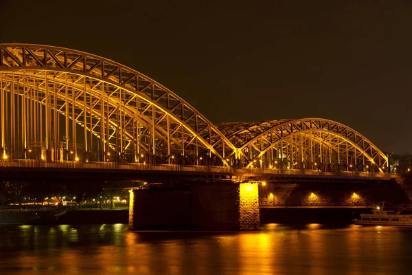 Hohenzollern Bridge Στην Κολωνία Νύχτα — Φωτογραφία Αρχείου