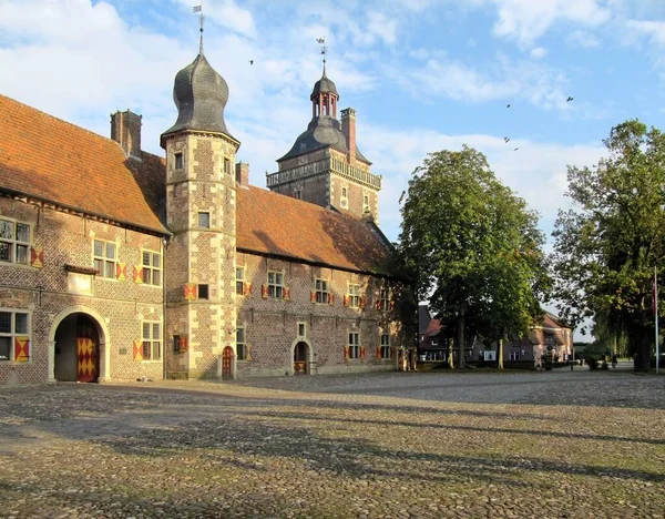 Vid Vattenslottet Raesfeld — Stockfoto