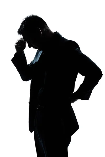 Hombre Caucásico Silueta Retrato Pensando Mirando Hacia Abajo Estudio Aislado — Foto de Stock