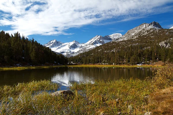 Eastern Sierra Mountain Range Full Autumn Colors — Stock Photo, Image