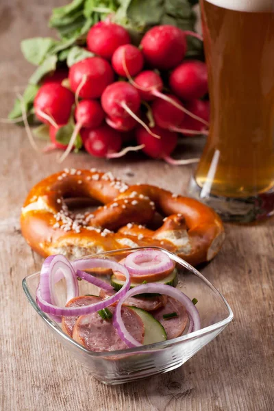 Close Uitzicht Verse Smakelijke Salade — Stockfoto