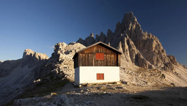 Cabana Nas Dolomitas — Fotografia de Stock