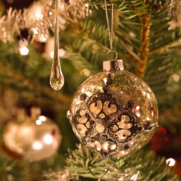 Decoração Árvore Natal Prata Vidro Imagem Quadrada Com Dof Rasa — Fotografia de Stock