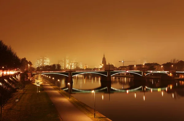 Frankfurt Perso Nella Nebbia — Foto Stock