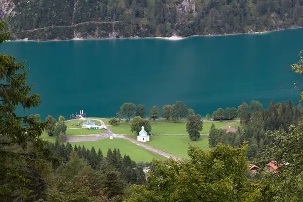 Vacker Utsikt Över Majestätiska Alperna Landskap — Stockfoto