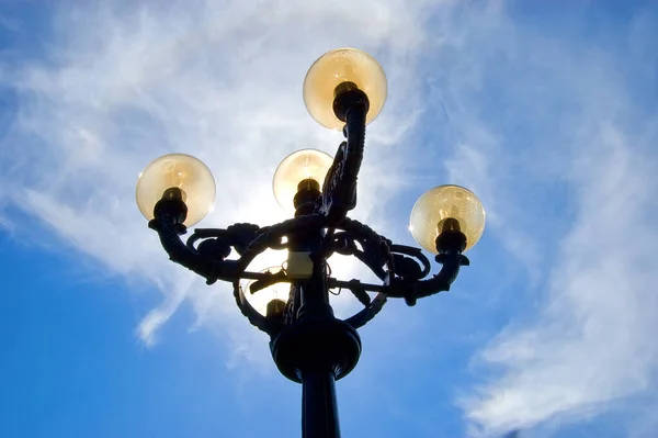 Straßenbeleuchtung Detail Einem Sonnigen Sommertag — Stockfoto