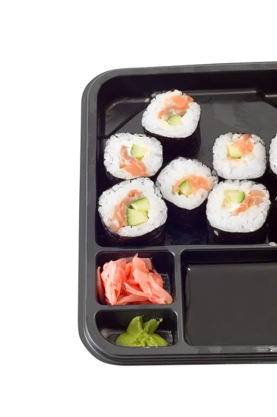 寿司日本食品在白色背景上的表 — 图库照片
