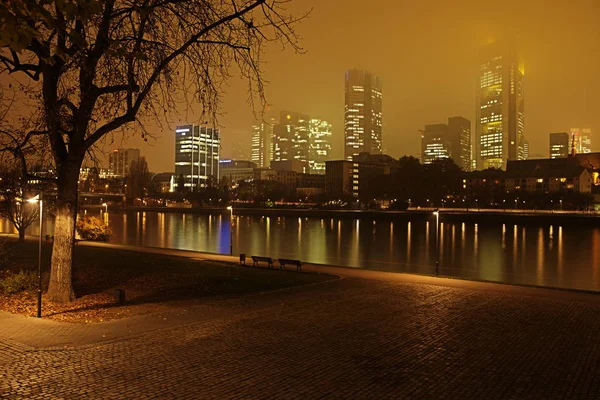 Горизонт Франкфурт Майні Вночі Туман — стокове фото