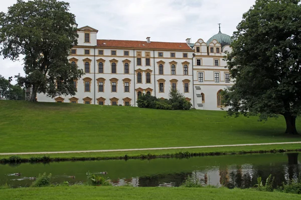 Festői Kilátás Fenséges Középkori Vár Építészet — Stock Fotó