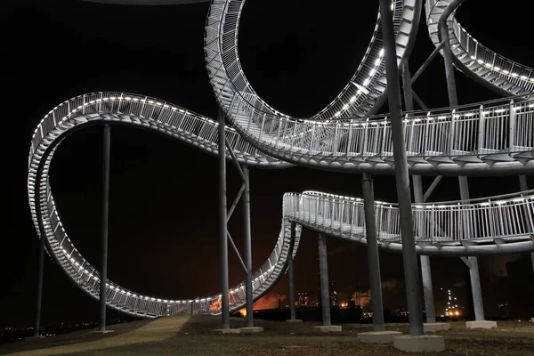 Rzeźba Roller Coaster Nocy — Zdjęcie stockowe