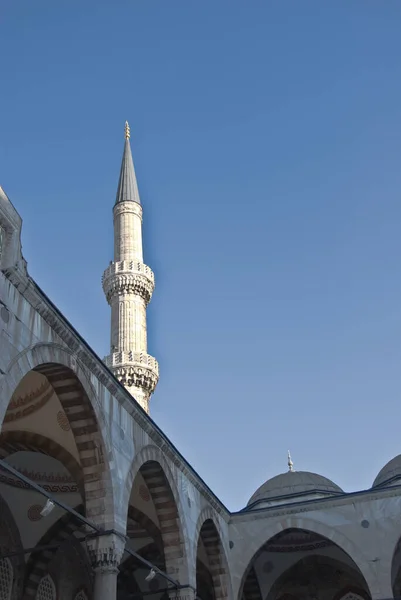 Des Minarets Blancs Mosquée Bleue — Photo