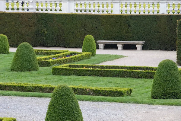 奥地利维也纳舍恩布伦城堡花园 — 图库照片