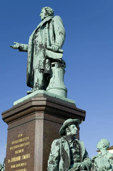Johann Smidt Monument Blauwe Lucht Achtergrond — Stockfoto