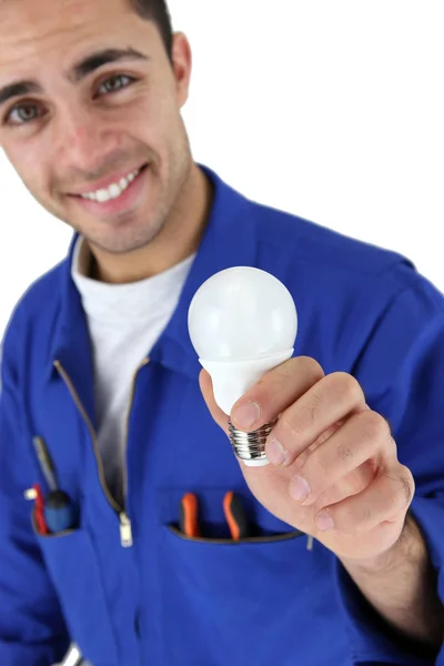 Elektriker Med Glödlampa — Stockfoto