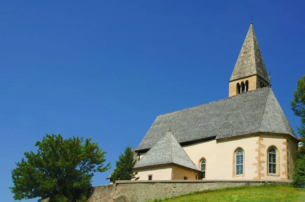 Iglesia San Miguel Los Pies Del Alpe Siusi Tirol Sur —  Fotos de Stock