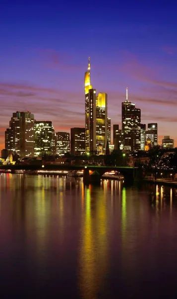 Skyline Frankfurt Noci — Stock fotografie