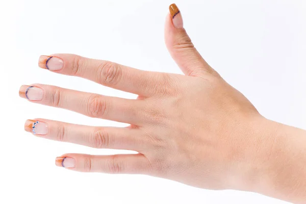 Όμορφη Γυναίκα Καλλωπισμένο Πολύχρωμα Νύχια Δάχτυλο Μπροστά Από Λευκό Φόντο — Φωτογραφία Αρχείου