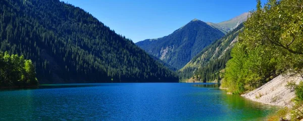 Idílico Lago Kolsay Kazajstán Paisaje Montaña — Foto de Stock