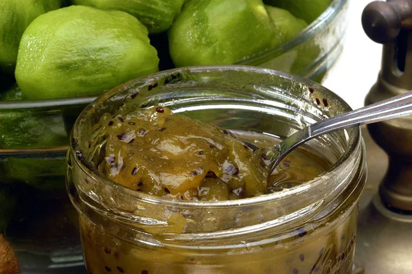 Make Jam Kiwi — Stock Photo, Image