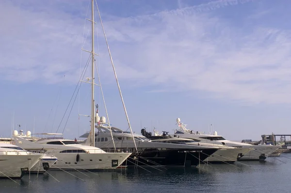 Yachts Monaco Harbour — Stock Photo, Image