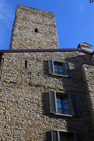 Edificio Bérgamo Italia — Foto de Stock