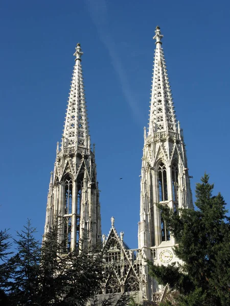 Torres Viena Votivkirche — Fotografia de Stock
