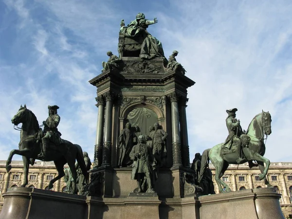 Maria Theresia Monumento Viena — Fotografia de Stock