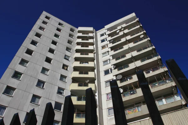 Apartman Bloklarında Görünüm Şehir Arkaplanı — Stok fotoğraf