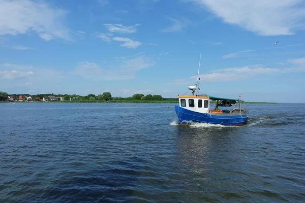 Barco Pesca Frente Altwarp —  Fotos de Stock