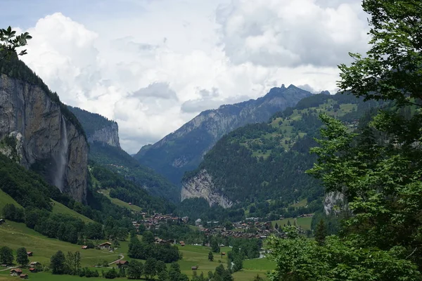 Lauterbrunnen Aldeia Maciço Jungfrau Oberland Bernese Suíço — Fotografia de Stock